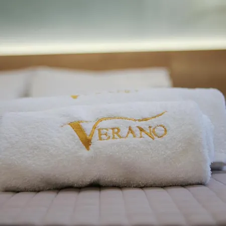 Hotel Verano *